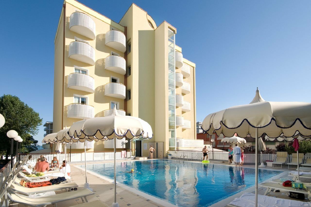 Salus Smart & Chic Hotel Lido di Jesolo Exterior foto